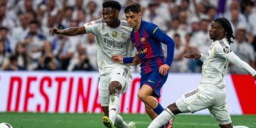 Pedri lors du match contre Real Madrid